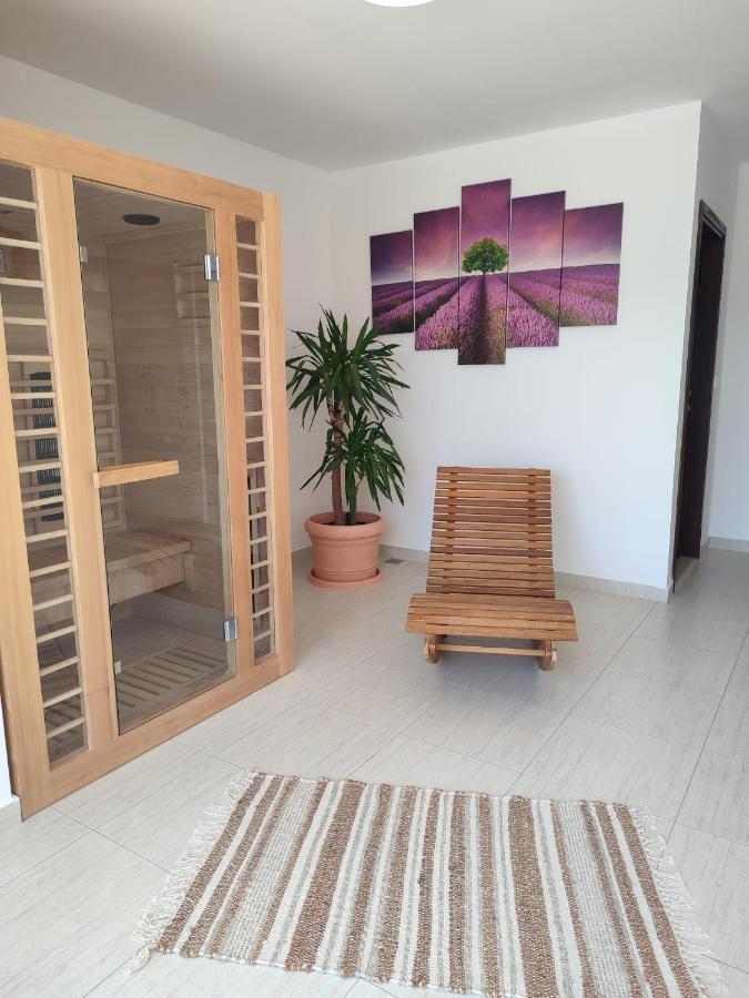 Holiday Home Cherry Tree Žrnovnica Exterior foto