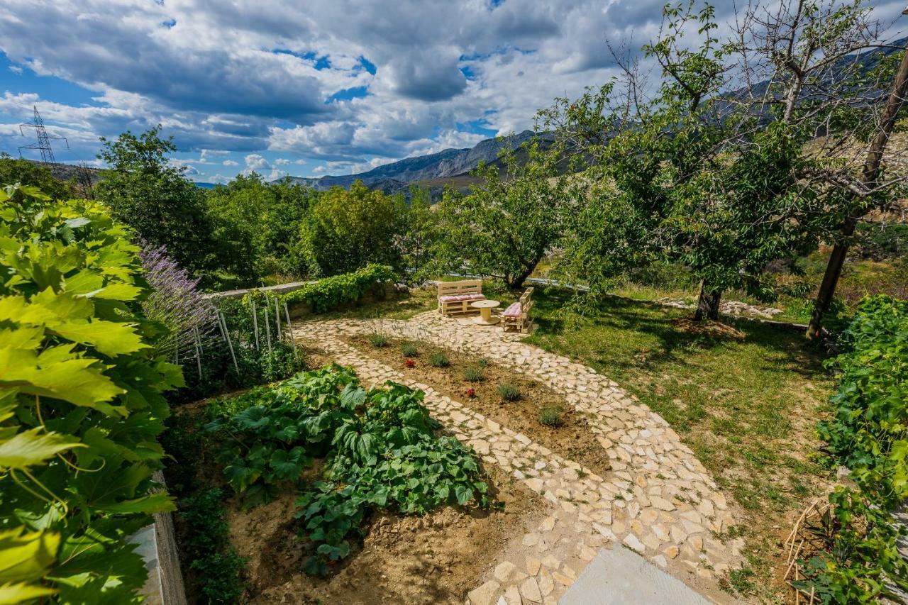 Holiday Home Cherry Tree Žrnovnica Exterior foto